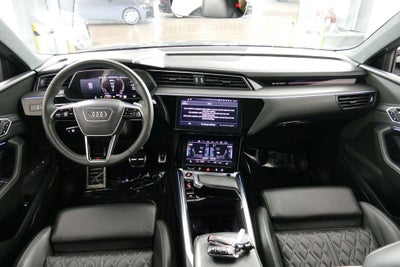 2024 Audi SQ8 e-tron Prestige quattro
