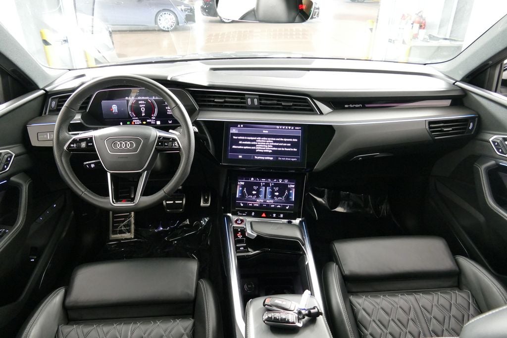 2024 Audi SQ8 e-tron Prestige quattro