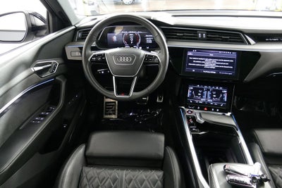 2024 Audi SQ8 e-tron Prestige quattro