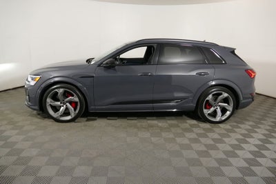 2024 Audi SQ8 e-tron Prestige quattro
