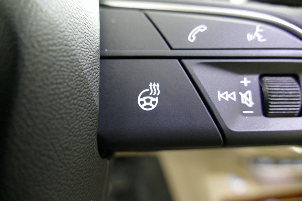 2025 Audi Q5 40 Premium quattro