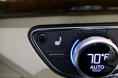 2025 Audi Q5 40 Premium quattro