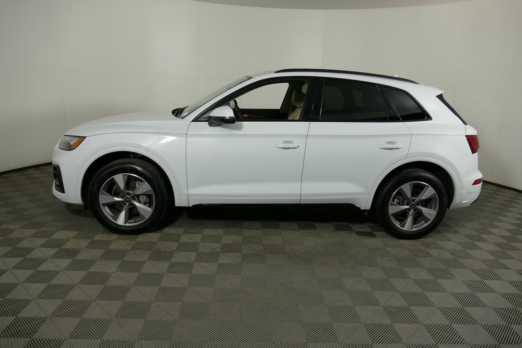 2025 Audi Q5 40 Premium quattro