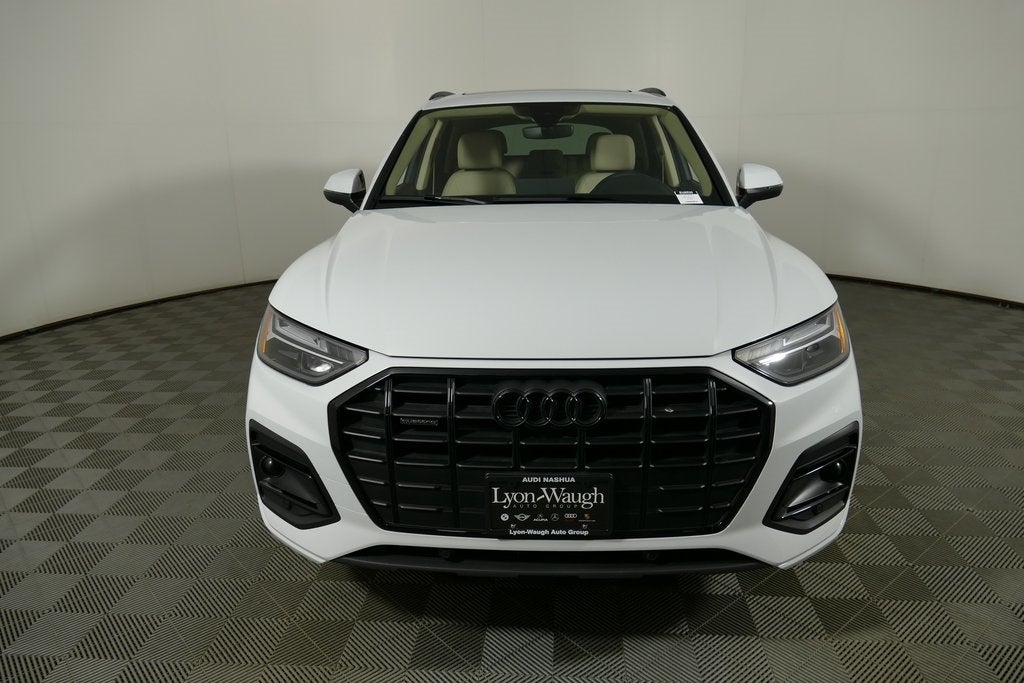 2025 Audi Q5 40 Premium quattro