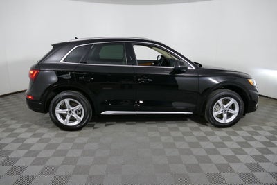 2023 Audi Q5 40 Premium quattro