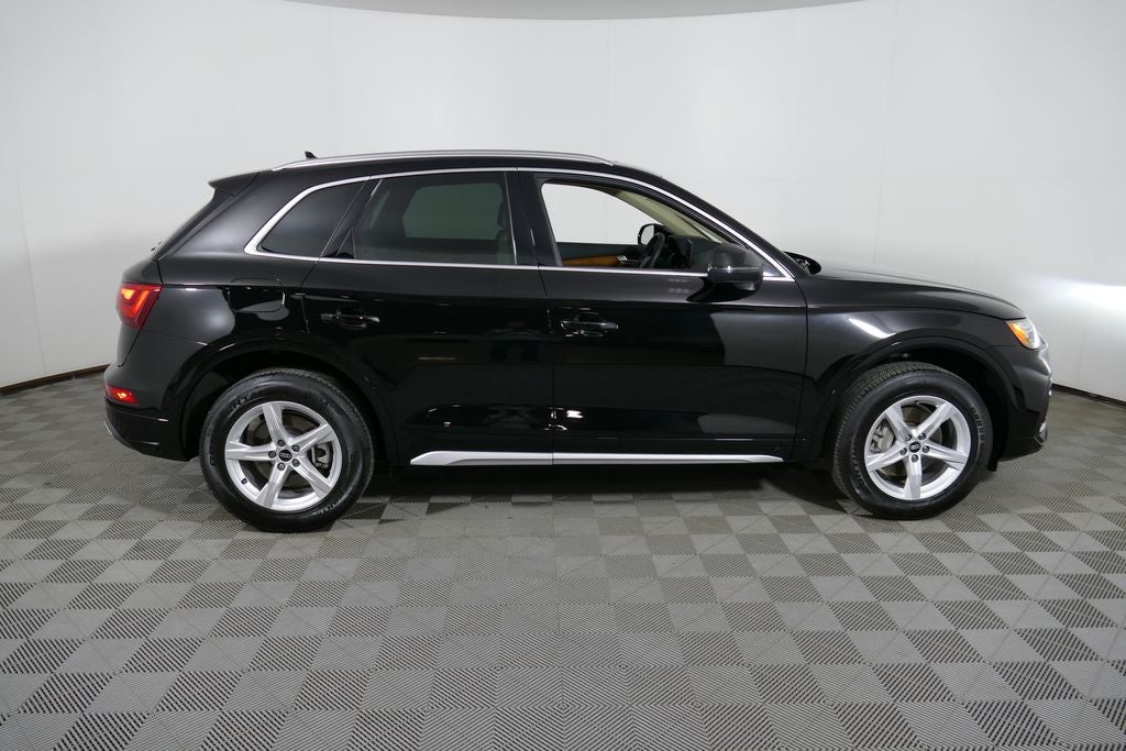 2023 Audi Q5 40 Premium quattro
