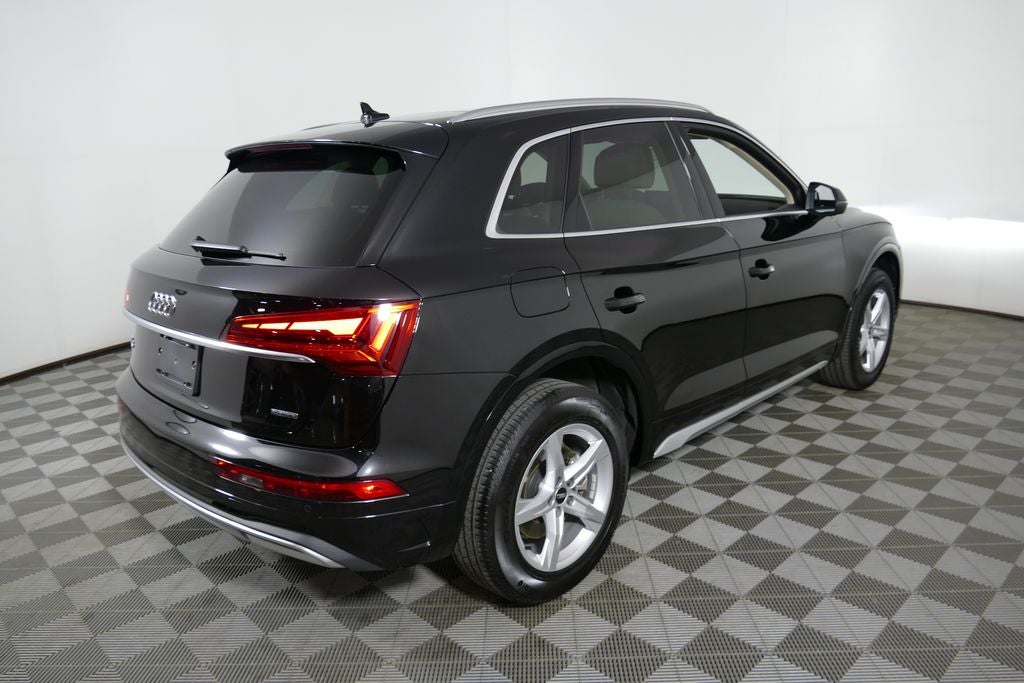 2023 Audi Q5 40 Premium quattro