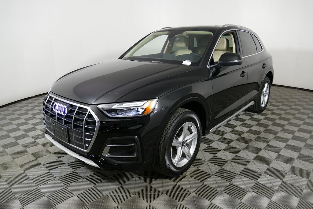 2023 Audi Q5 40 Premium quattro