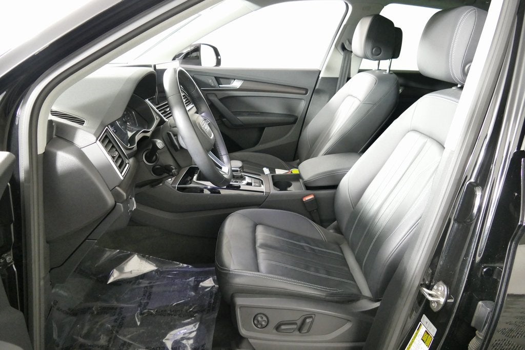 2023 Audi Q5 40 Premium quattro