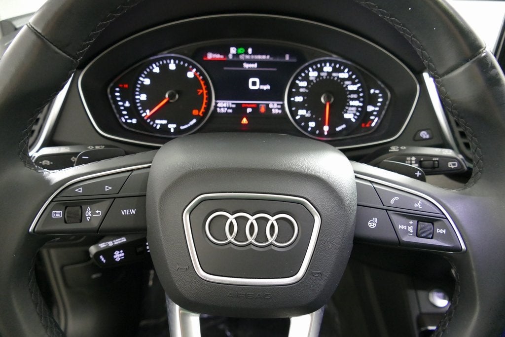 2023 Audi Q5 40 Premium quattro