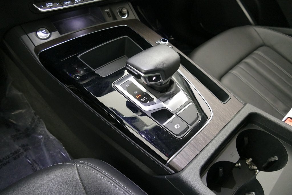 2023 Audi Q5 40 Premium quattro