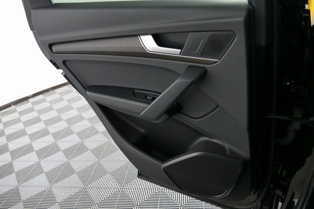 2023 Audi Q5 40 Premium quattro