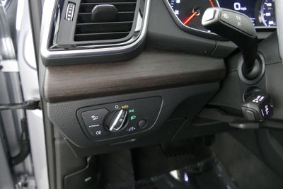 2023 Audi Q5 40 Premium quattro