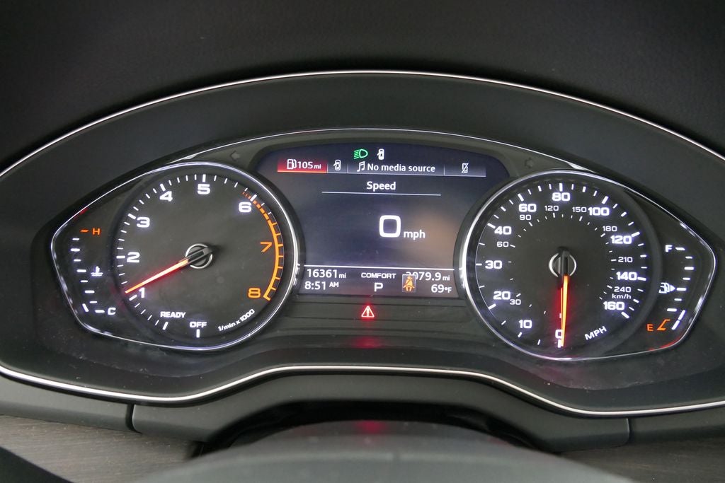 2023 Audi Q5 40 Premium quattro
