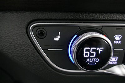 2023 Audi Q5 40 Premium quattro