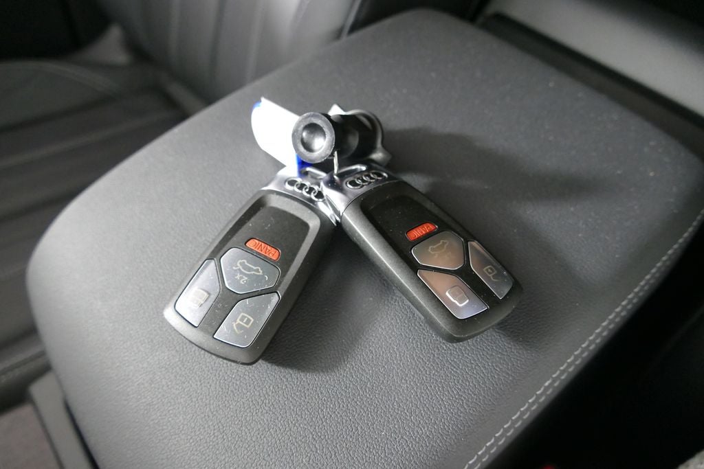 2023 Audi Q5 40 Premium quattro