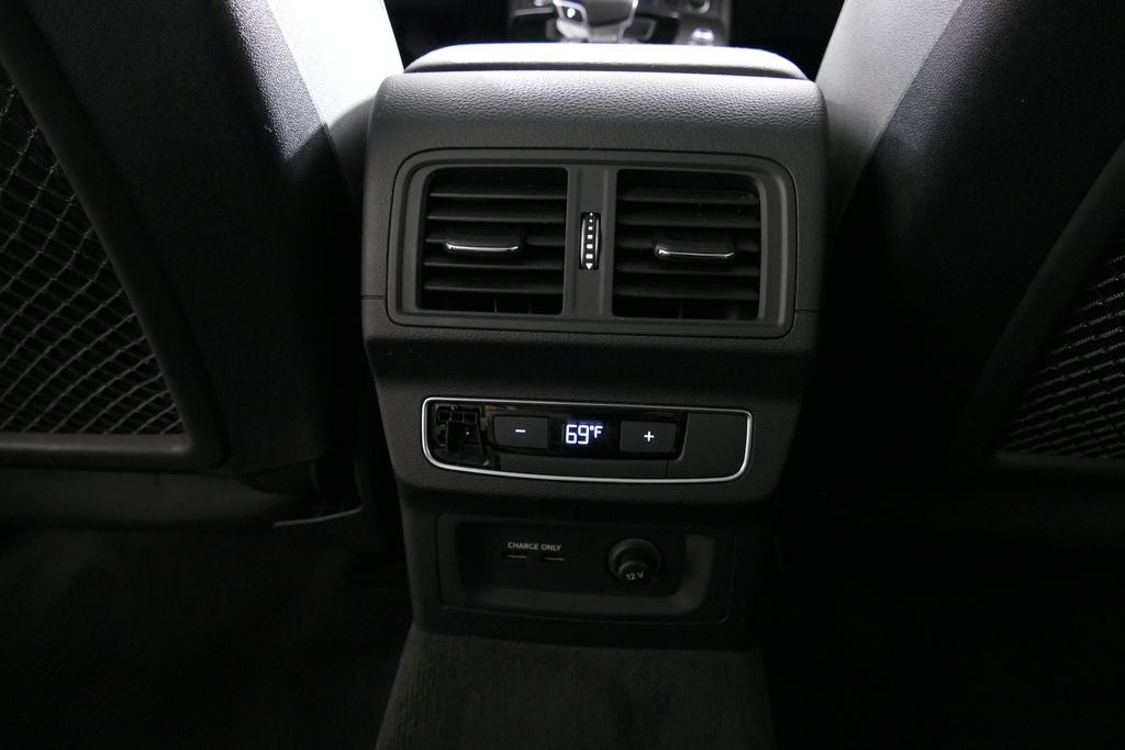 2023 Audi Q5 40 Premium quattro