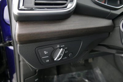 2023 Audi Q5 40 Premium quattro