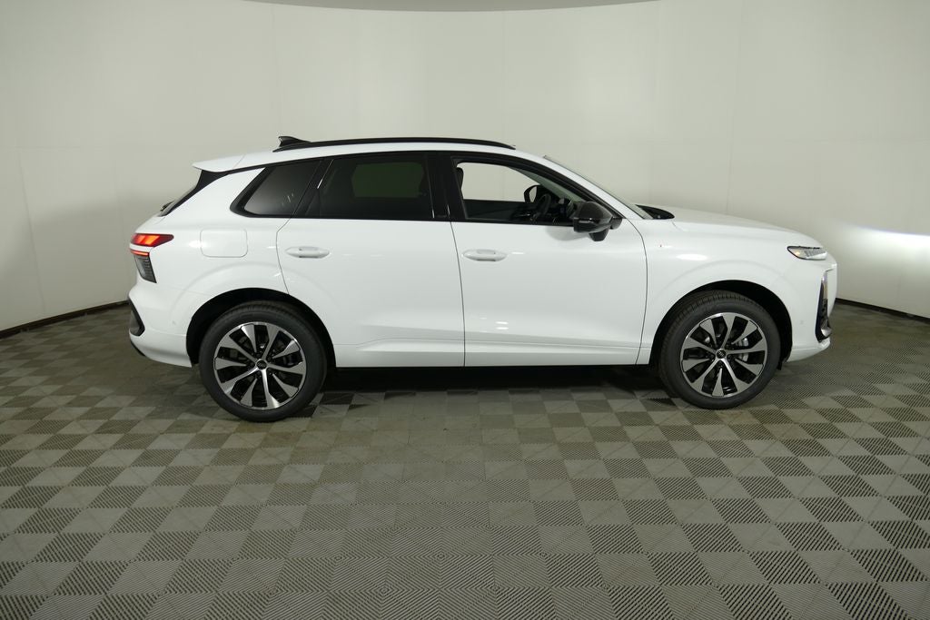 2026 Audi Q3 S line quattro