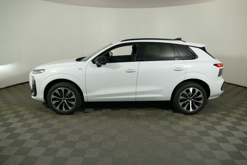 2026 Audi Q3 S line quattro
