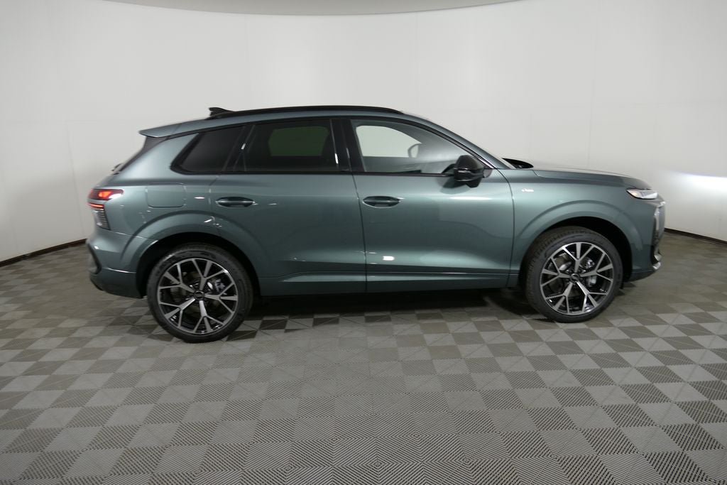 2026 Audi Q3 S line quattro