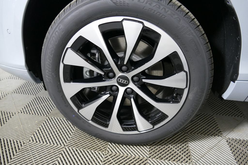 2026 Audi Q3 S line quattro