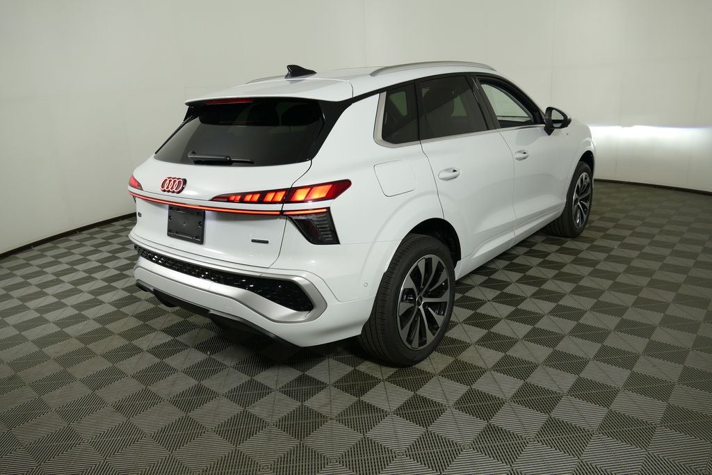 2026 Audi Q3 S line quattro