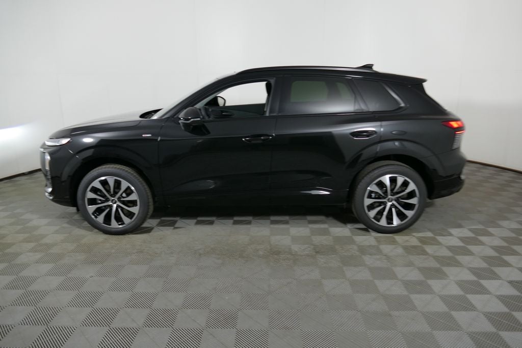 2026 Audi Q3 S line quattro