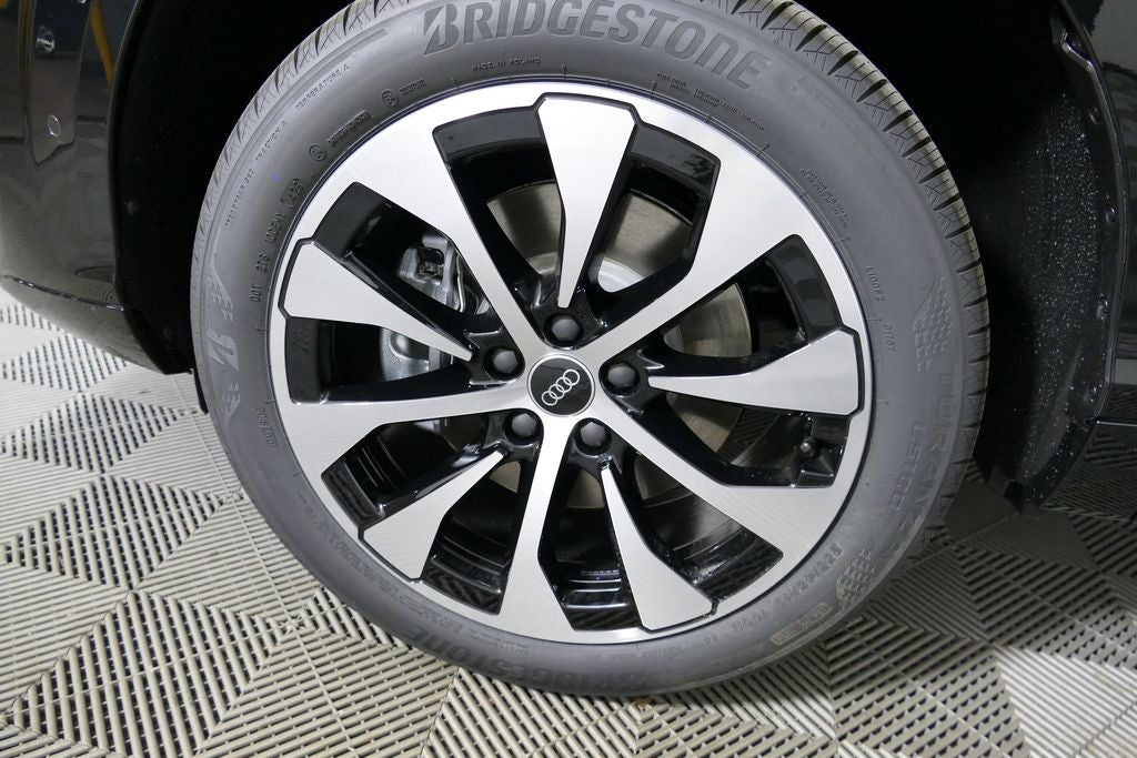 2026 Audi Q3 S line quattro