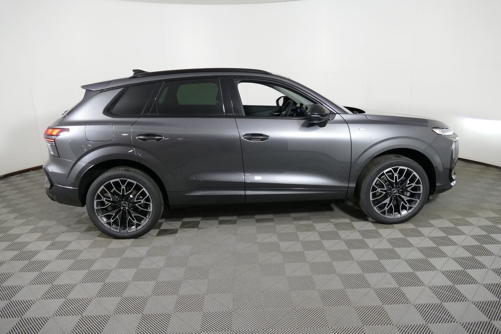 2026 Audi Q3 S line quattro