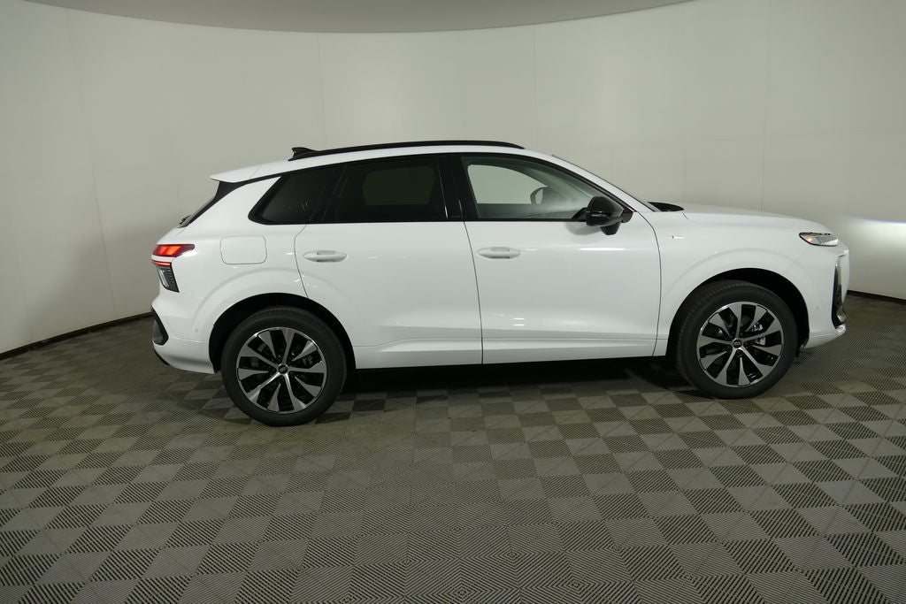 2026 Audi Q3 S line quattro