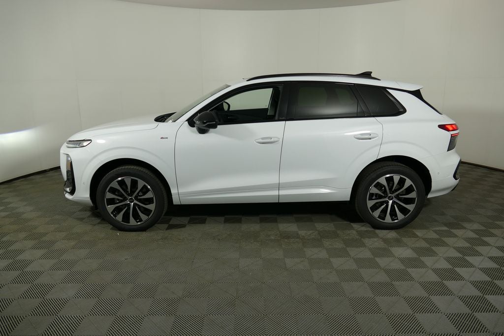 2026 Audi Q3 S line quattro