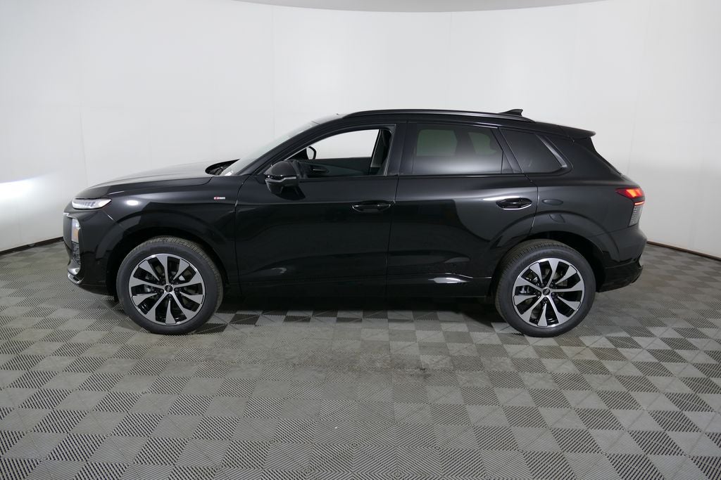 2026 Audi Q3 S line quattro