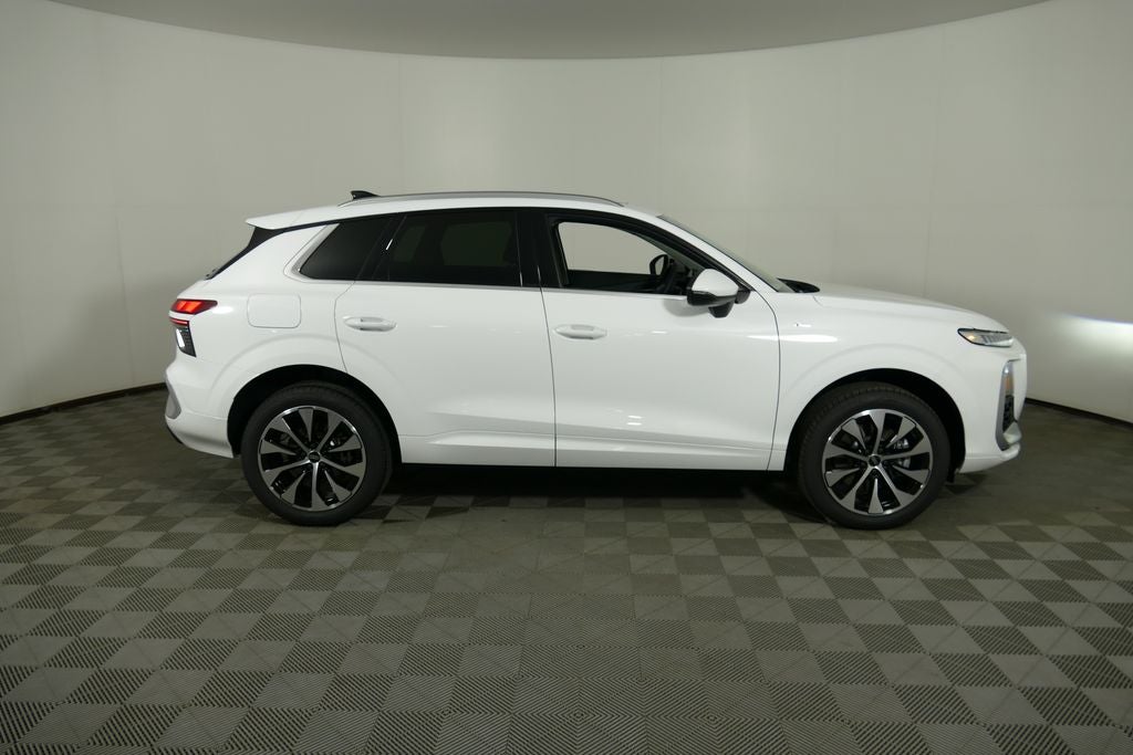 2026 Audi Q3 S line quattro
