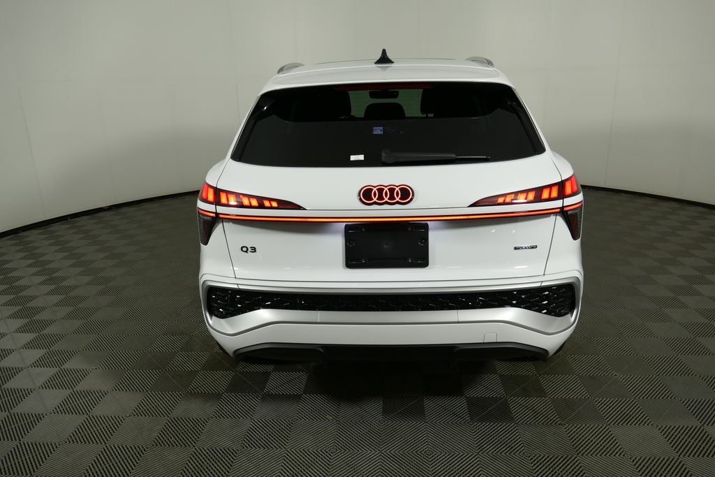 2026 Audi Q3 S line quattro