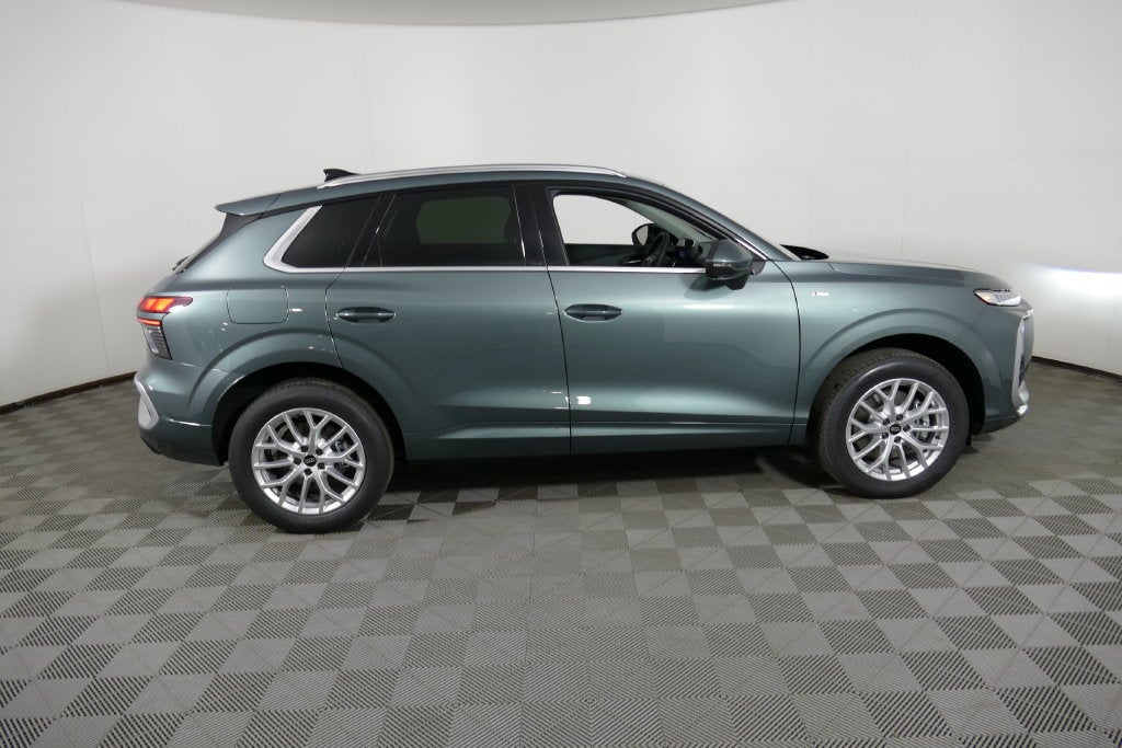 2026 Audi Q3 S line quattro