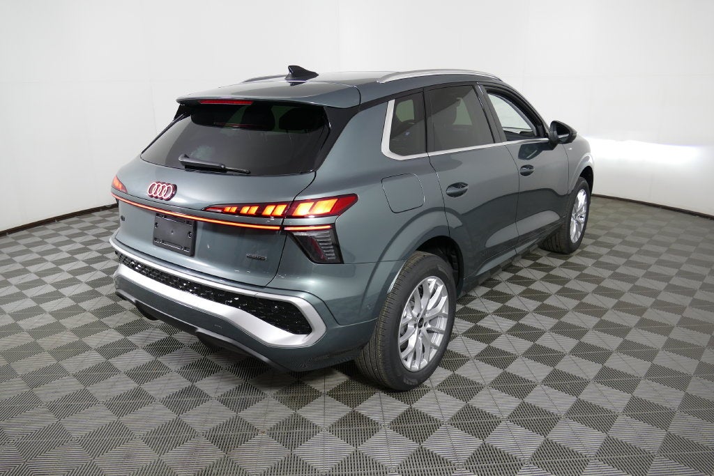 2026 Audi Q3 S line quattro