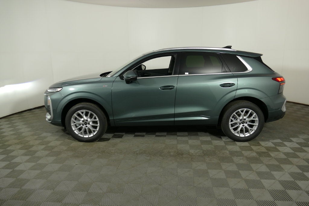 2026 Audi Q3 S line quattro
