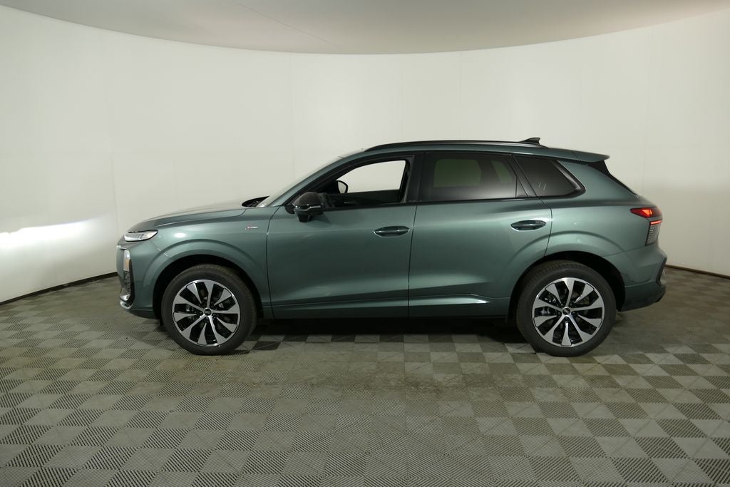 2026 Audi Q3 S line quattro