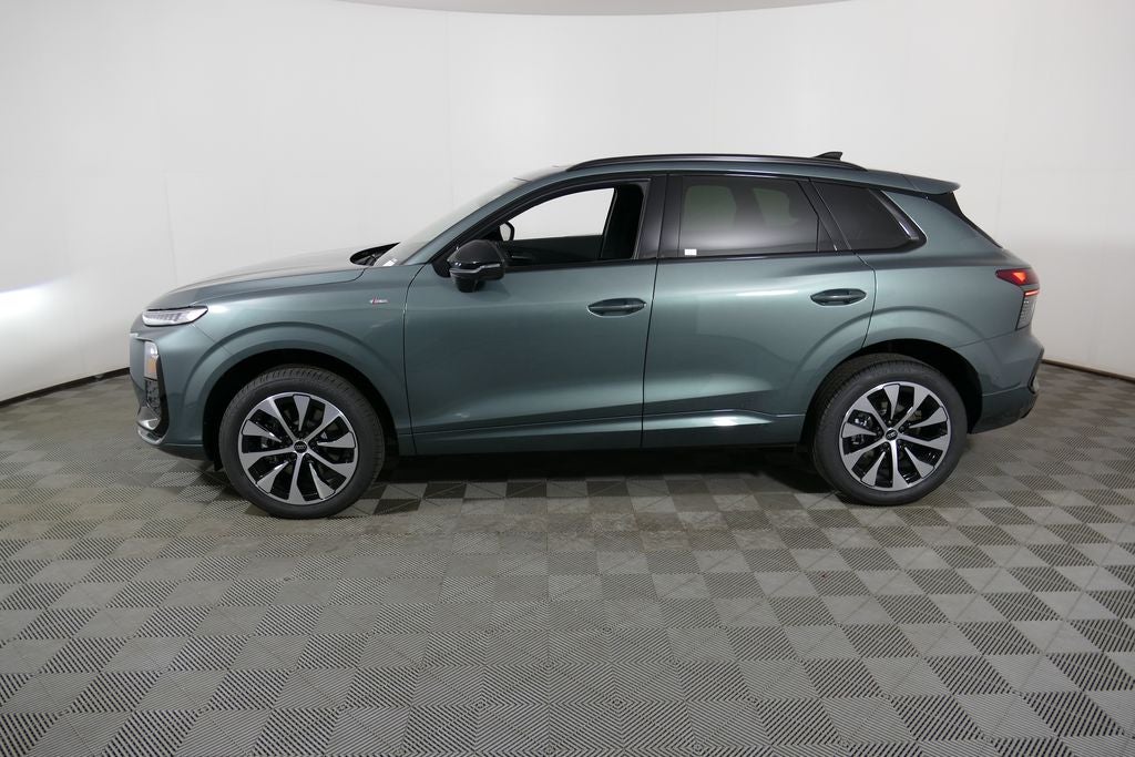 2026 Audi Q3 S line quattro