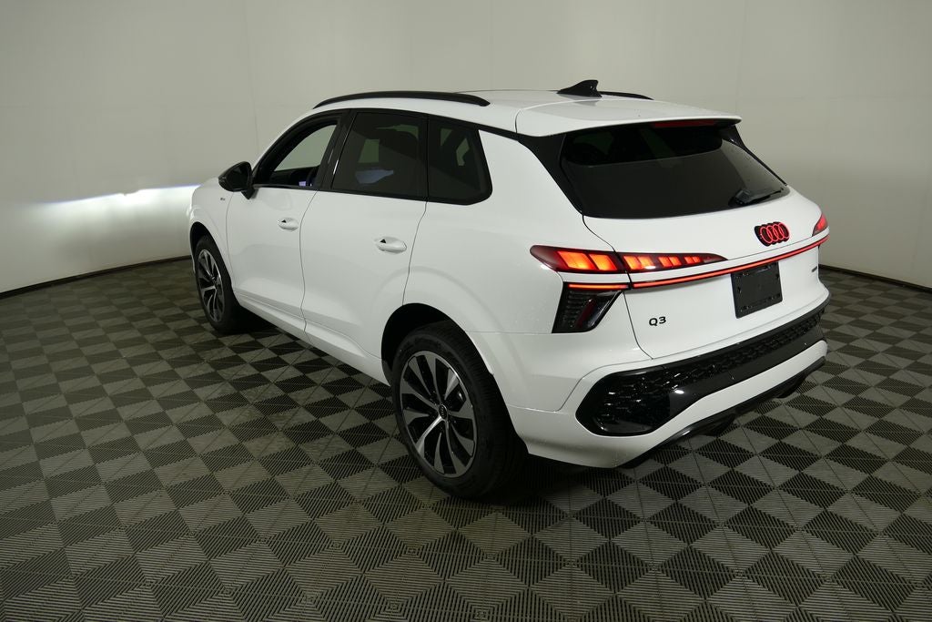 2026 Audi Q3 S line quattro