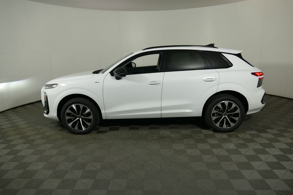 2026 Audi Q3 S line quattro