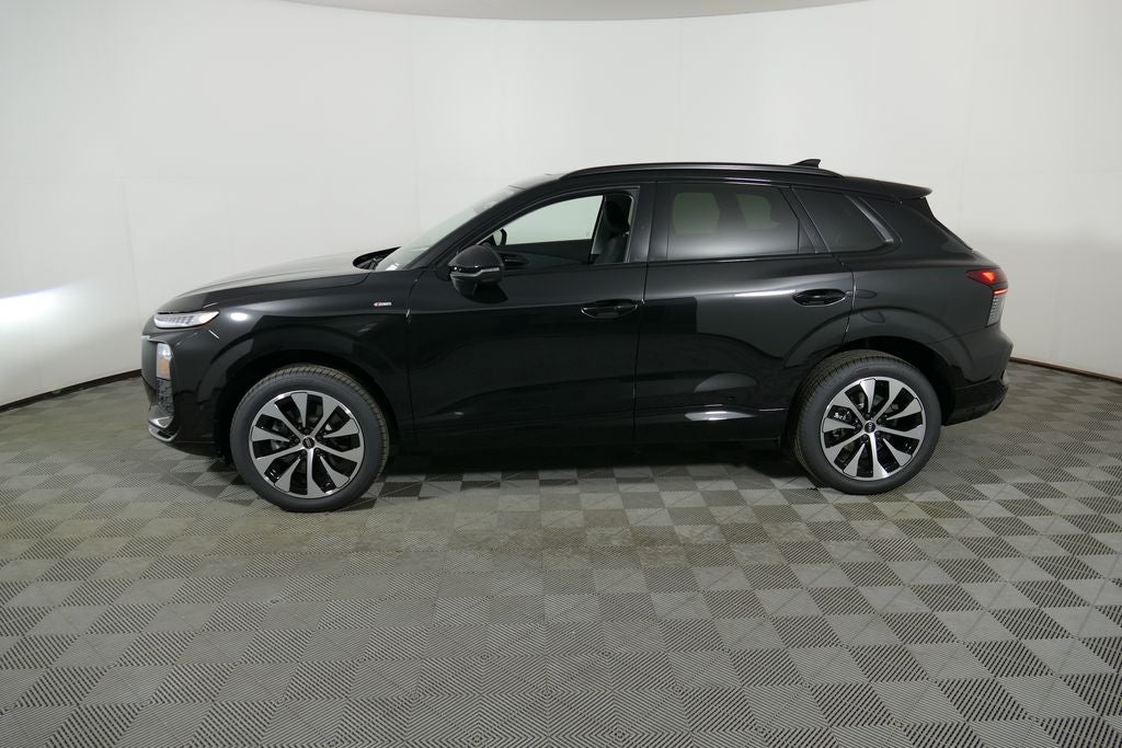 2026 Audi Q3 S line quattro