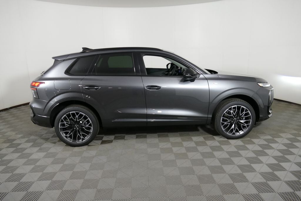 2026 Audi Q3 S line quattro