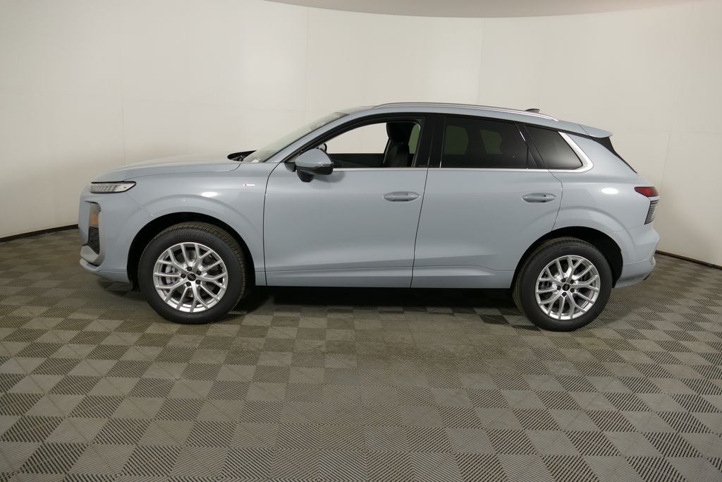 2026 Audi Q3 S line quattro