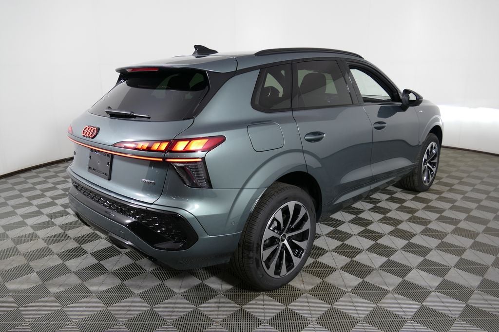 2026 Audi Q3 S line quattro