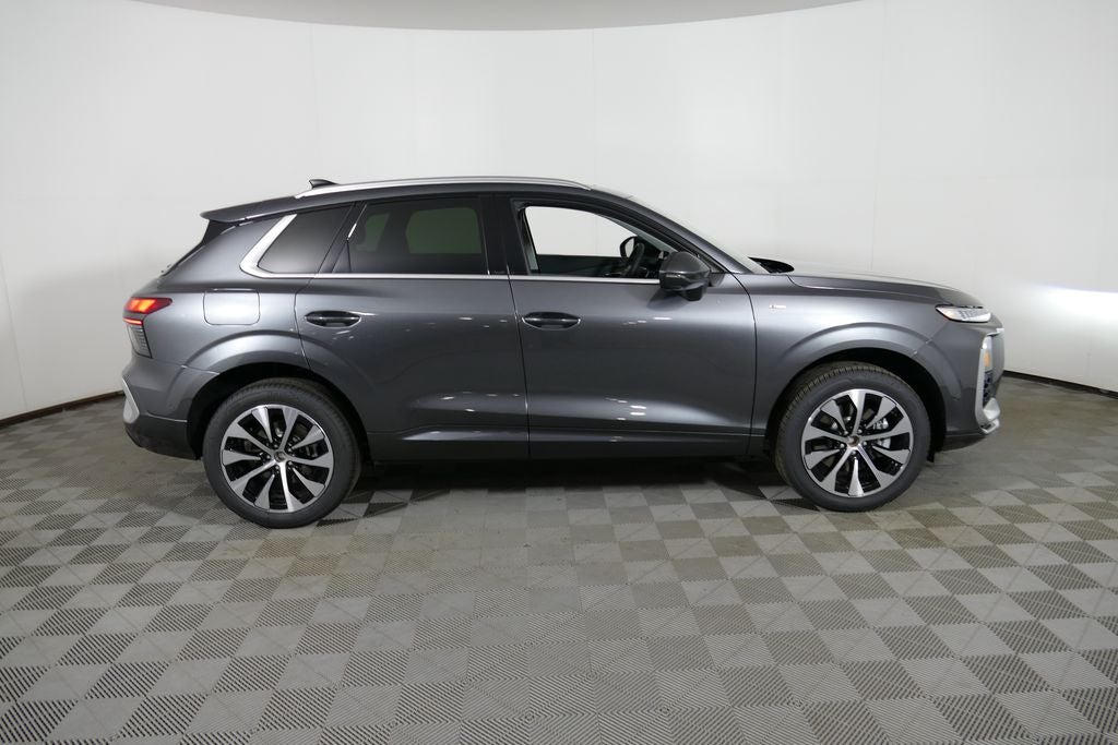 2026 Audi Q3 S line quattro