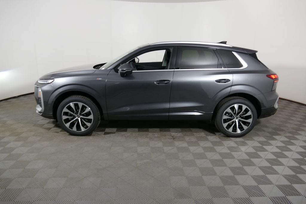 2026 Audi Q3 S line quattro