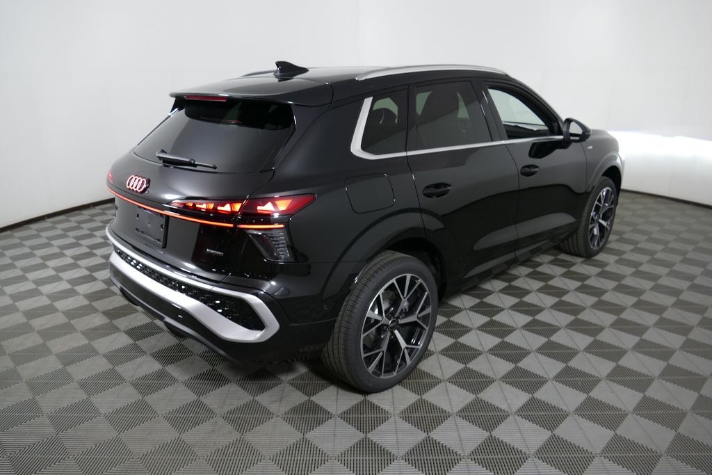 2026 Audi Q3 S line quattro