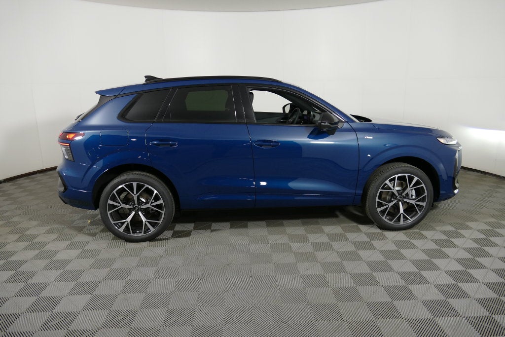2027 Audi Q3 S Line